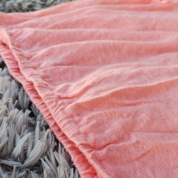 LOFT Pink Puff Sleeve Crop Blouse - Picture 7 of 7